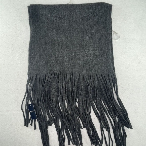 NEW $70 Lucky Brand Scarf 16"x88" Gray Fringe Poly/Acrylic Soft Warm Long - Picture 5 of 12